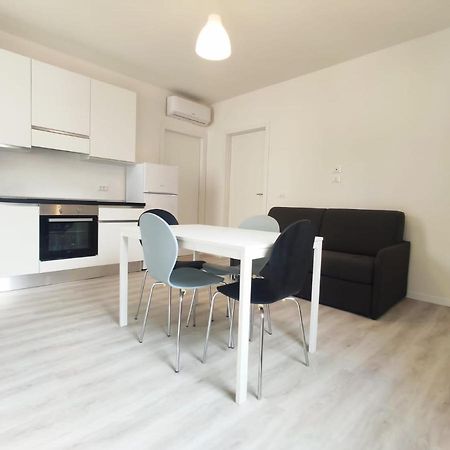 Volta - Appena Ristrutturato - 100 Mt Da Piazza Mazzini Lido di Jesolo Exteriör bild